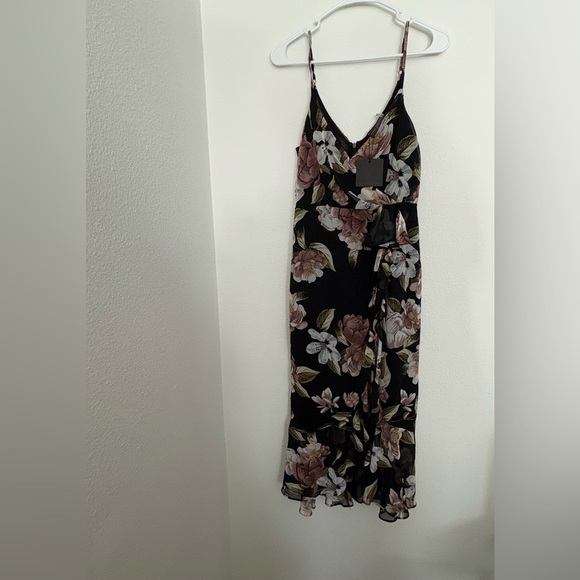 Dress Forum Black Floral Maxi Dress NWT size S - Picture 5 of 5